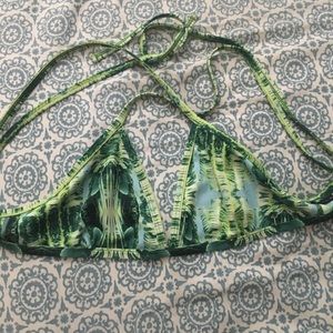 Jolyn top
